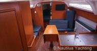 Bavaria Cruiser 37 - Spacious salon