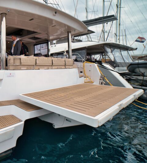 Catamarano Bali 58 Fly - piattaforma da bagno