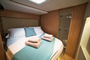 bali-58-fly-cabina-prua-dritta-021