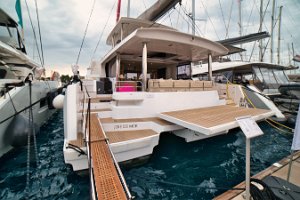 bali-58-fly-deck-013