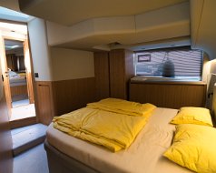 Galeon-480-Fly-Innen