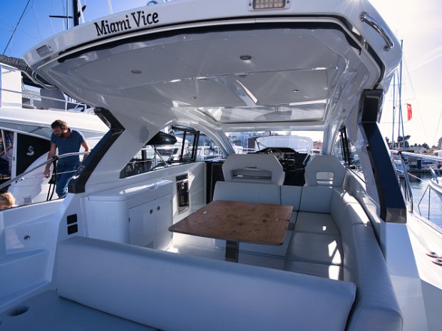 Gran-Turismo-41-Aussen