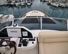 Greenline-48-Flybridge