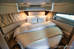 merry-fisher-1095-fly-serie2-cabina-armatoriale-prua-004