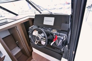 merry-fisher-1095-fly-serie2-exterior-006