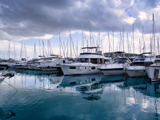 Swift-Trawler-41-Fly-Esterno