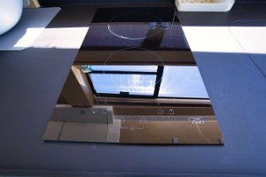 bavaria-virtess-42-fly-galley-010